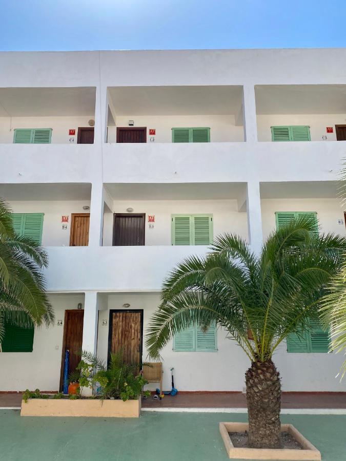 Lungomare Apartment Es Pujols Exterior photo